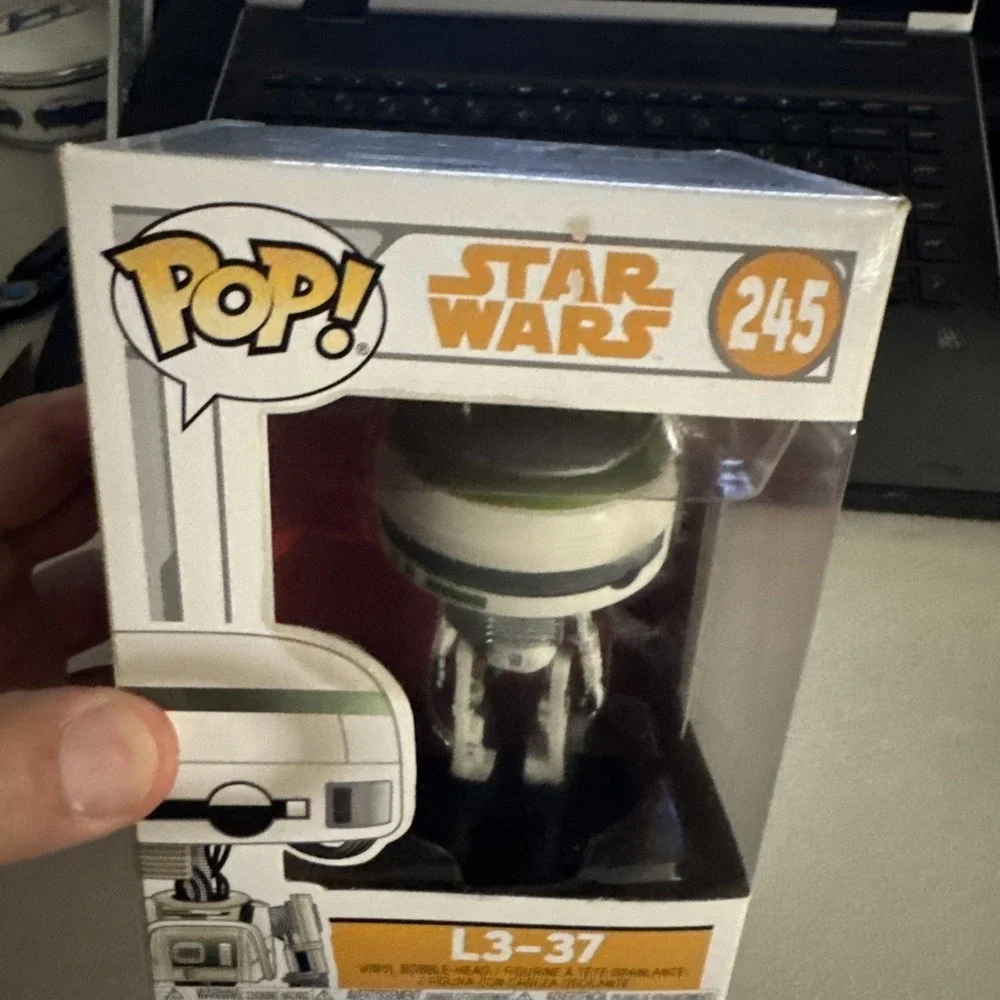Star Wars Funko POP Solo A Star Wars Story 245 L3-37 Vinyl Bobble Head Vaulted